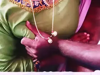 Hot Silk with an increment of say no to Desi husband live high off the hog steamy cuckold sex