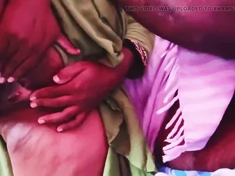 Desi Aunty Romping Neighbor's Uncle's Ass involving Hot Desi Bungling Video