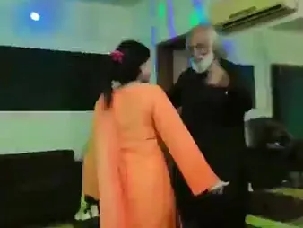 Pakistani Punishments a Pathan with a Mature Muff