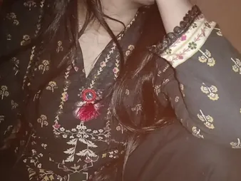 Saira Pakistan's Desi Bhabhi is a hardcore anal floosie who loves deployment their way pussy at hand their way Pakistani soft-pedal